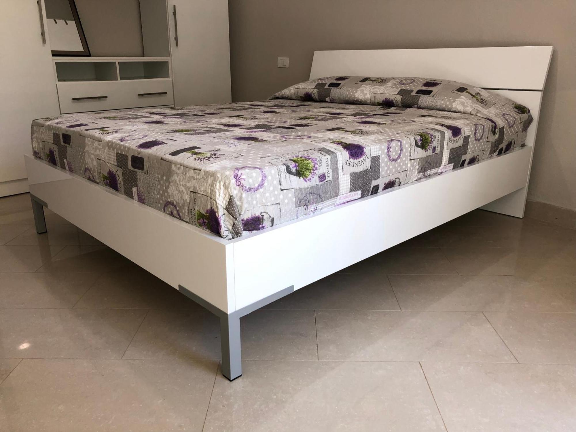 Mali I Robit Beachfront Apartment Голем Екстериор снимка